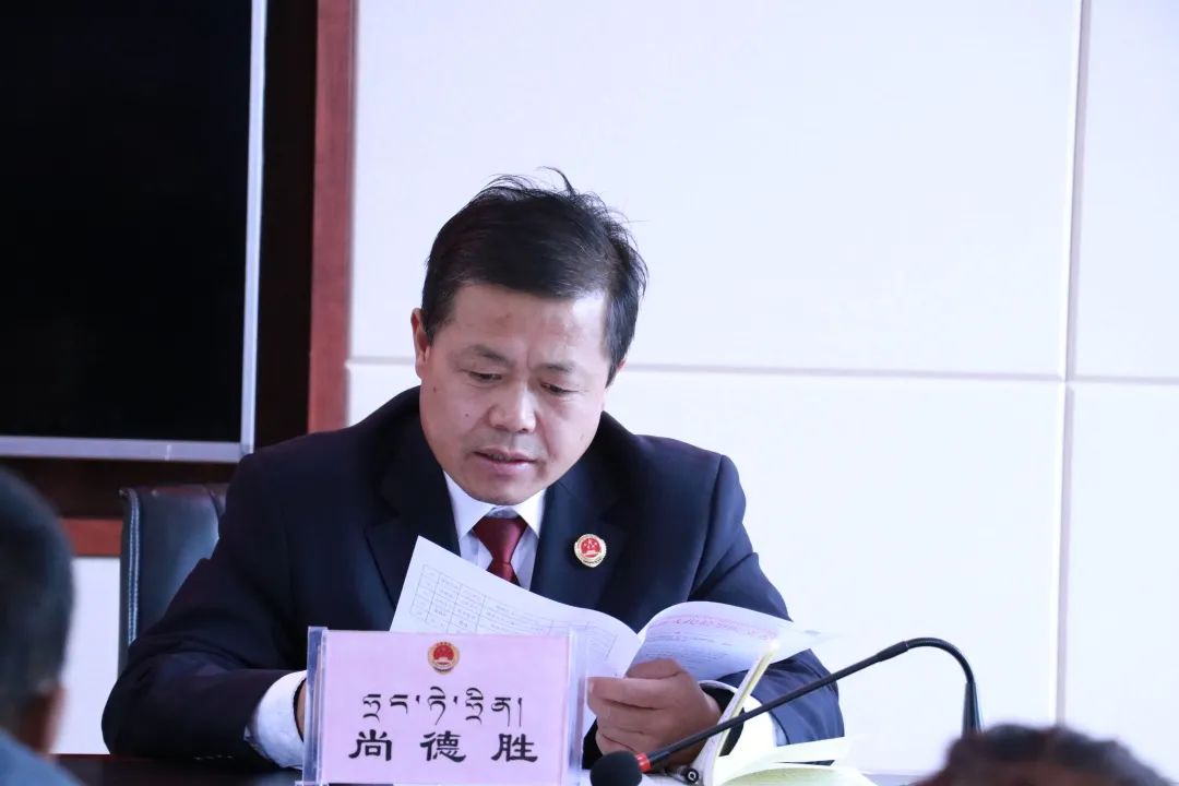 D387